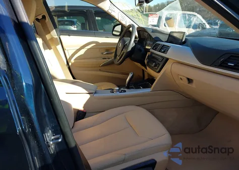 2013 BMW 328I xDrive z USA, uszkodzony, nr VIN WBA3B5C56DF593584